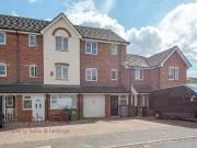 4 bedroom townhouse to rent