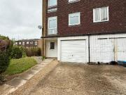 4 bedroom townhouse to rent