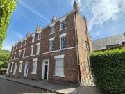4 bedroom townhouse to rent