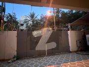 4 Bedrooms 2800 Square Feet Flat For Sale