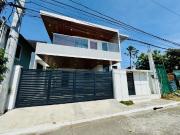 4 Bedrooms Brand New House and Lot w/ Pool for Sale in...