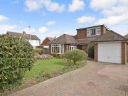 4 Bedrooms Bungalow for sale in Old Manor Road,...
