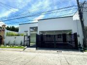 4 BEDROOMS BUNGALOW HOUSE AND LOT FOR SALE IN BF HOMES...