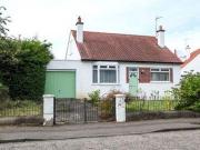 4 Bedrooms Detached bungalow for sale in 49 Silverknowes...
