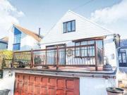 4 Bedrooms Detached bungalow for sale in Longhill Road,...