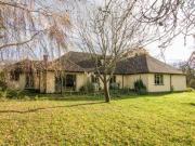 4 Bedrooms Detached bungalow for sale in Thaxted Road,...