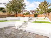 4 Bedrooms Detached bungalow for sale in Tumulus Road,...