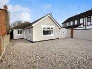 4 Bedrooms Detached bungalow for sale in West End Road,...