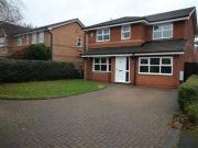 4 Bedrooms Detached house for rent in Beeston Close,...