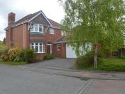 4 Bedrooms Detached house for rent in Bruce Gardens,...