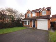 4 Bedrooms Detached house for rent in Garnett Close,...