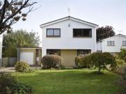 4 Bedrooms Detached house for rent in Glynrosa Road,...