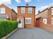 4 Bedrooms Detached house for rent in Harwich Road,...