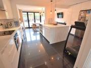 4 Bedrooms Detached house for rent in Honiton Close,...