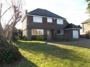 4 Bedrooms Detached house for rent in Norwood Lane,...