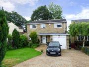 4 Bedrooms Detached house for rent in Oakwood Drive,...