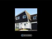 4 Bedrooms Detached house for rent in Rook Road, Wooburn... 4 Bedrooms Detached house for rent in Rook Road, Wooburn...