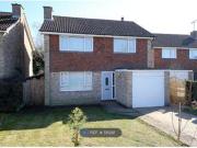 4 Bedrooms Detached house for rent in The Almonds,...