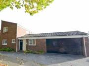 4 Bedrooms Detached house for rent in Turpins Green,...