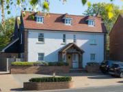4 Bedrooms Detached house for rent in Upper Street,...