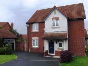 4 Bedrooms Detached house for rent in Vale Croft,...
