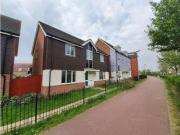 4 Bedrooms Detached house for rent in Watercress Way,...
