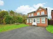 4 Bedrooms Detached house for rent in Westmorland Drive,...
