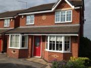 4 Bedrooms Detached house for rent in Willow Drive,...