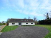 4 Bedrooms Detached house for rent in Wimbish Manor...