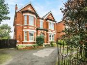4 Bedrooms Detached house for sale in Ash Street,...