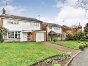 4 Bedrooms Detached house for sale in Ashmount Drive,...