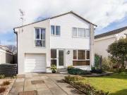4 Bedrooms Detached house for sale in Buckstone Place,...