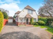 4 Bedrooms Detached house for sale in Cambridge Avenue,...