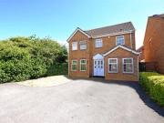 4 Bedrooms Detached house for sale in Conference Close,...