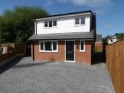 4 Bedrooms Detached house for sale in Cross Hall,...