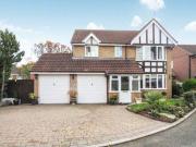 4 Bedrooms Detached house for sale in Daylesford Close,...