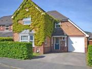 4 Bedrooms Detached house for sale in Detached Family...