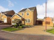 4 Bedrooms Detached house for sale in Donaldson Avenue,...