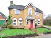 4 Bedrooms Detached house for sale in Eversfield,...