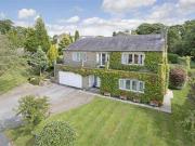 4 Bedrooms Detached house for sale in Heatherview, 32...