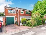 4 Bedrooms Detached house for sale in Hillside Avenue,...