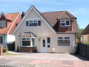 4 Bedrooms Detached house for sale in Hillview Road,...