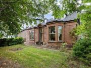 4 Bedrooms Detached house for sale in Holytown Road,...