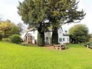 4 Bedrooms Detached house for sale in Kingcoed, Usk NP15