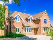 4 Bedrooms Detached house for sale in Little Orchard,...