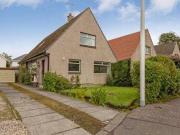 4 Bedrooms Detached house for sale in Manse Crescent,...