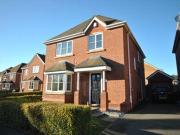 4 Bedrooms Detached house for sale in Marshfield,...