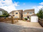 4 Bedrooms Detached house for sale in Merton Avenue,...