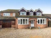 4 Bedrooms Detached house for sale in Mulfords Hill,...