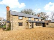4 Bedrooms Detached house for sale in North Street,...